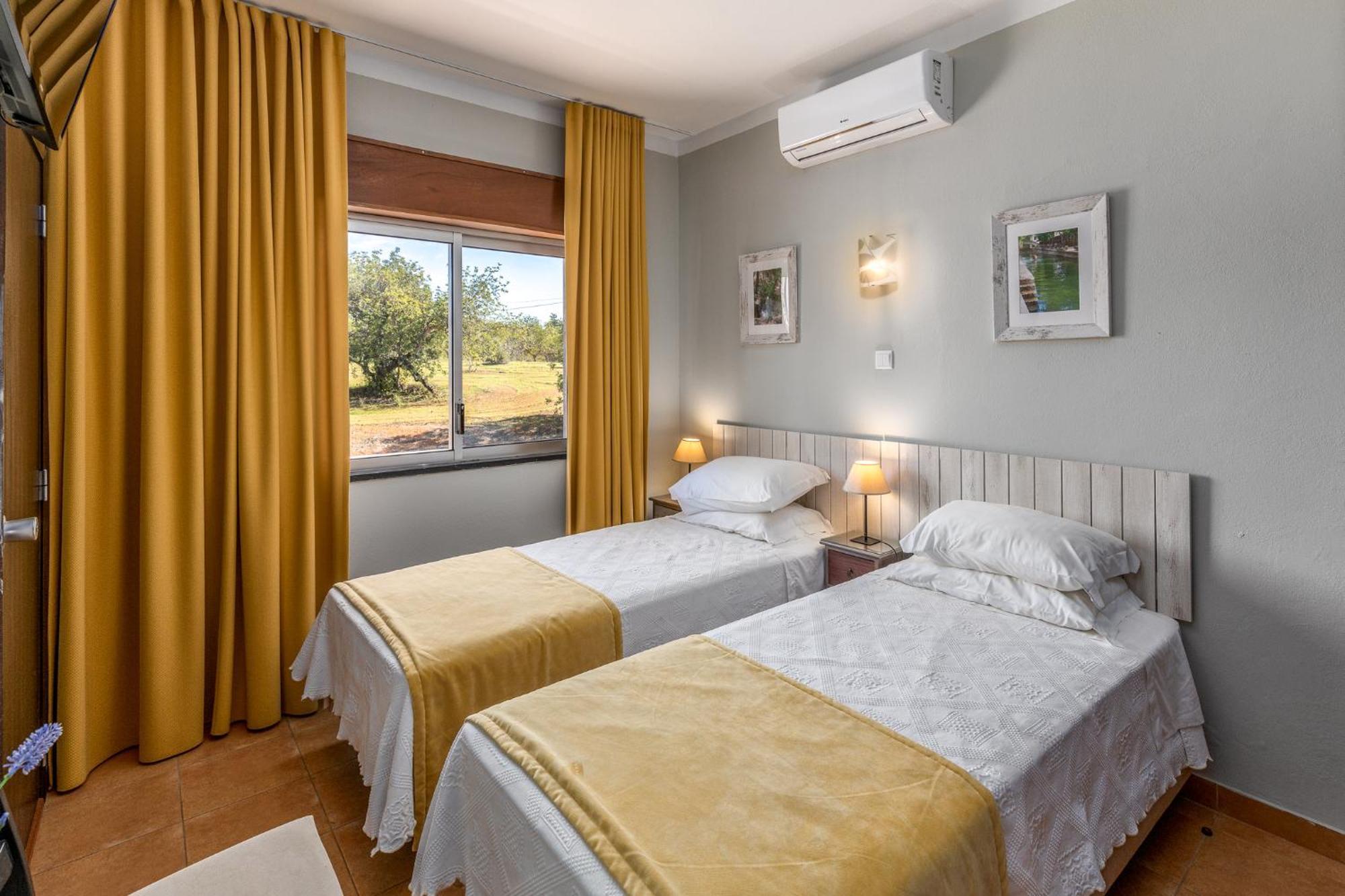 Guest House Oliveira Boliqueime Zewnętrze zdjęcie